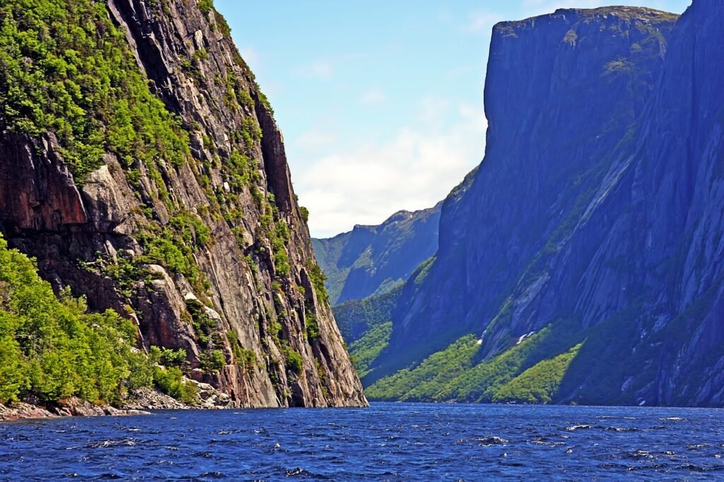 mountains, gros morne national park, newfoundland-6977813.jpg